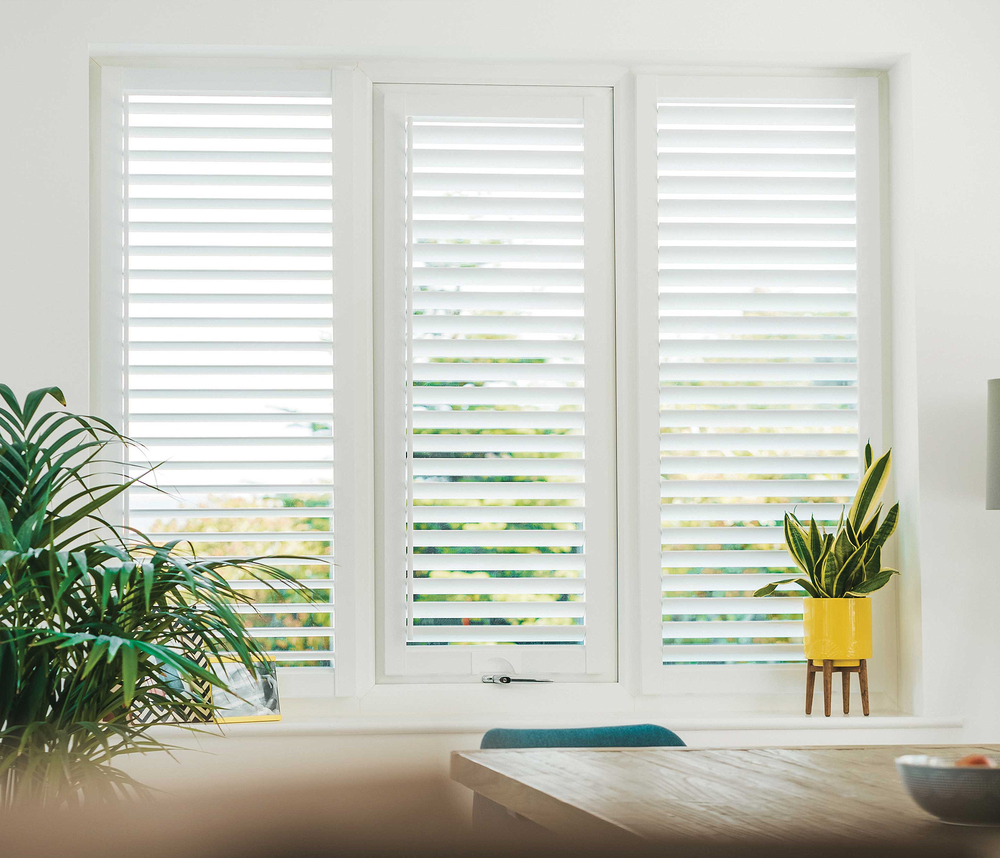 Louvolite Perfect Fit uPVC Shutters LITE - Cotton Natural White - Image 7